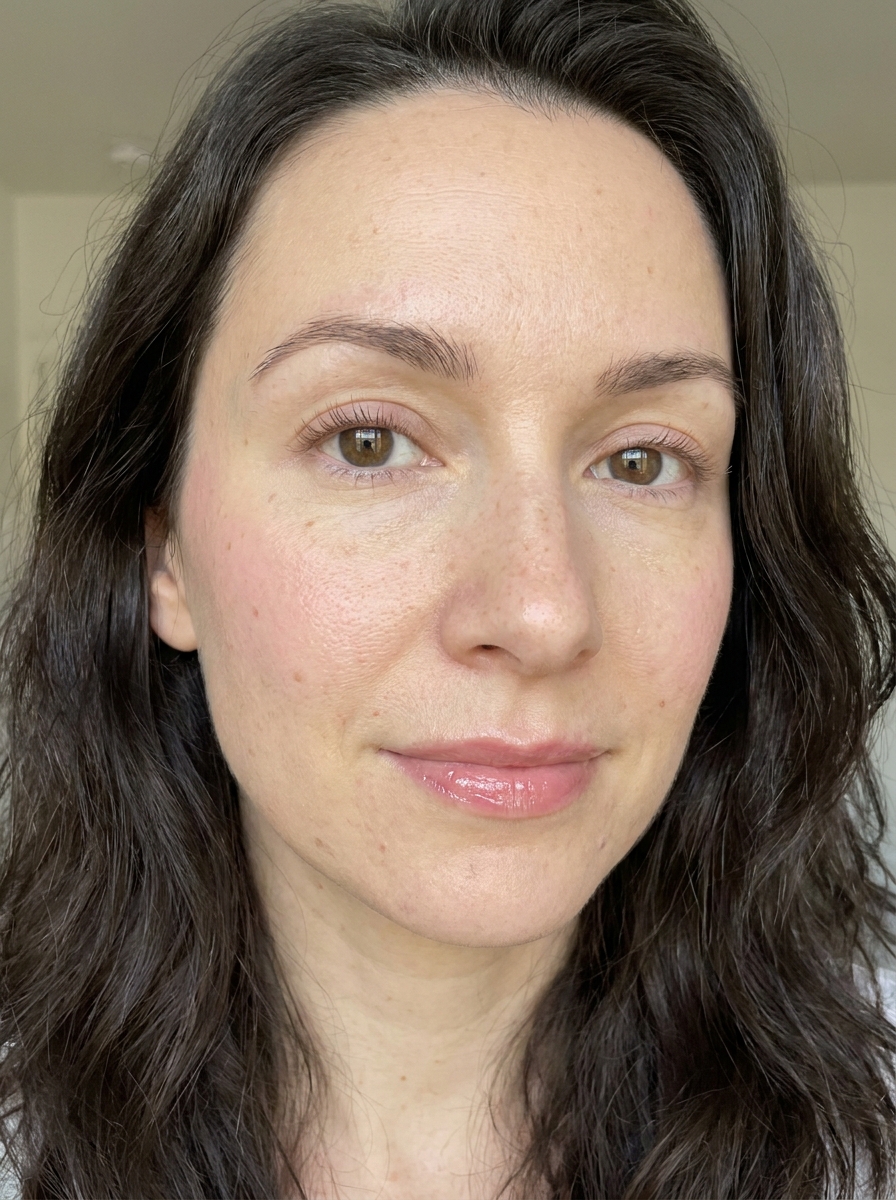 No-Makeup Elena-Inspired Look als Elena Gilbert Makeup Inspiration 2026